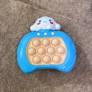 Hello kitty Sanrio quick push pop it game